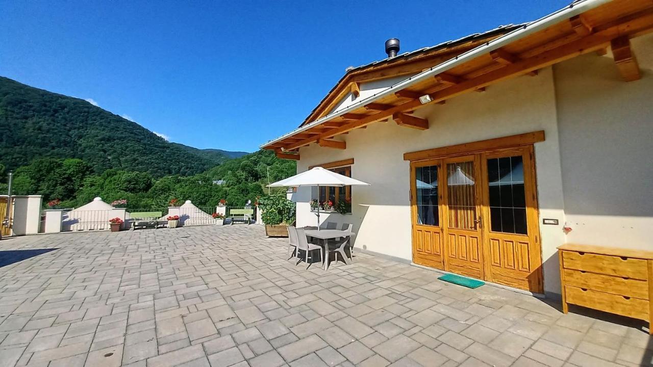 Vallemaira House Casa Belvedere Luce & Sole 10 Posti Letto San Damiano Macra Exterior photo