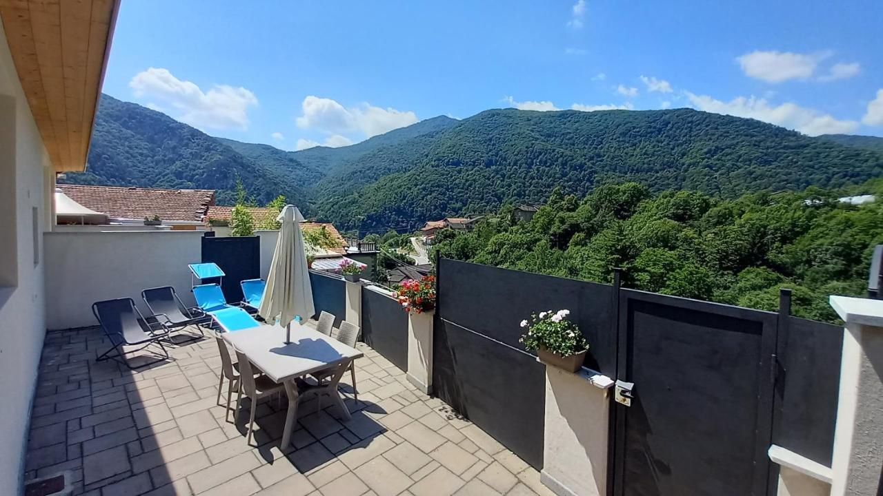 Vallemaira House Casa Belvedere Luce & Sole 10 Posti Letto San Damiano Macra Exterior photo
